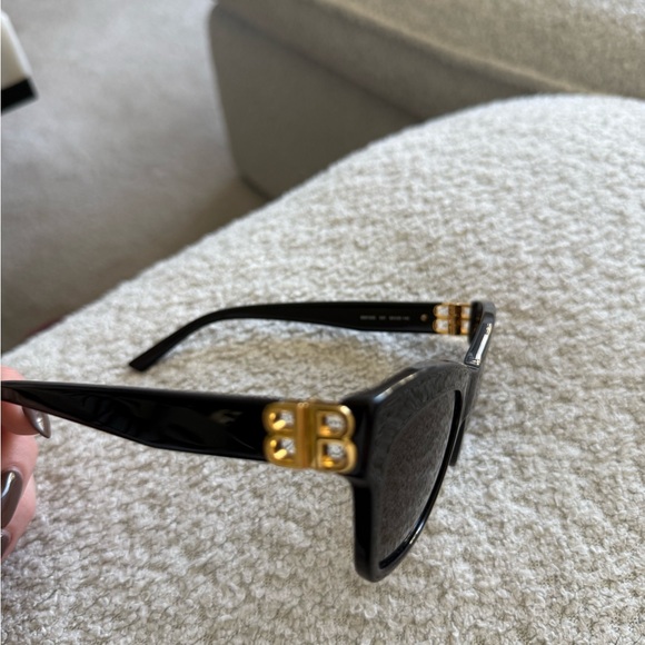 Balenciaga Sunglasses - Picture 5 of 5